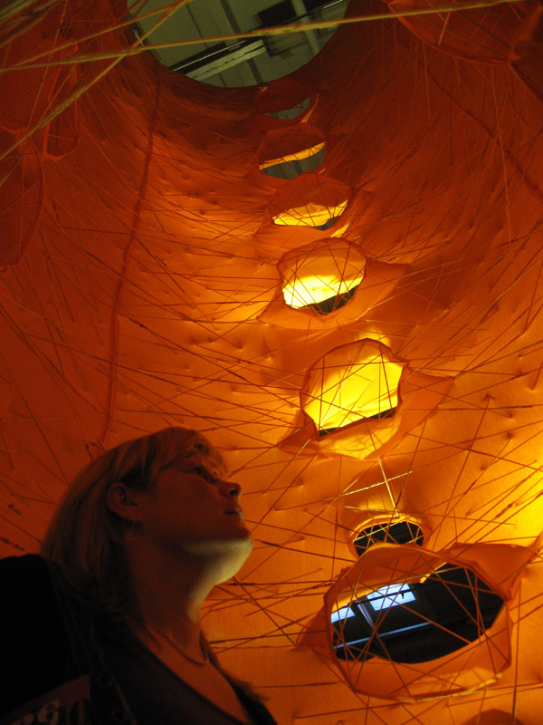 Pia Männikkö: Big orange, 2010