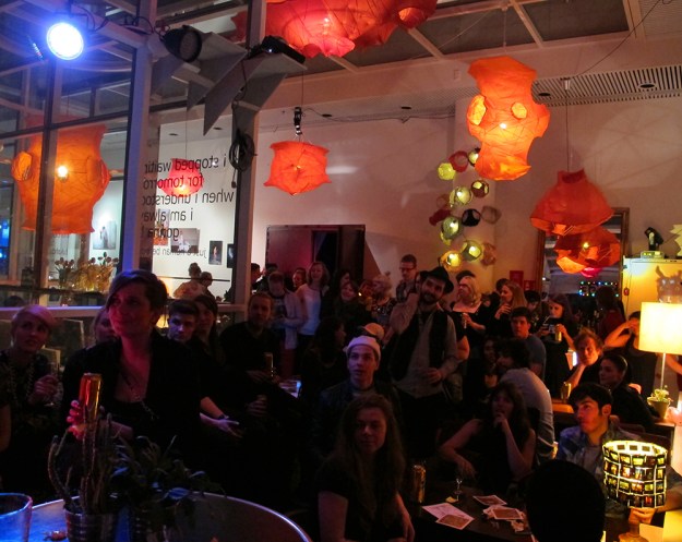 Pia_Mannikko_Pop_Up_Art_House_Opening_02