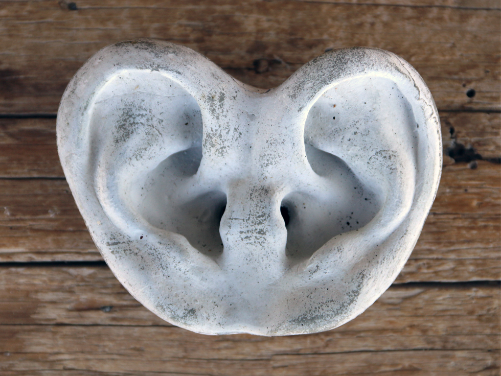 Pia Männikkö: Listeners, 2019