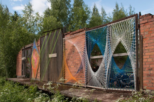 Pia Männikkö: Washer´s Parabolas, 2017